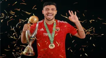 شوبير يشيد بعودة محمد شريف لقائمة الأهلي.. ويُشبّهه بمهاجم الزمالك